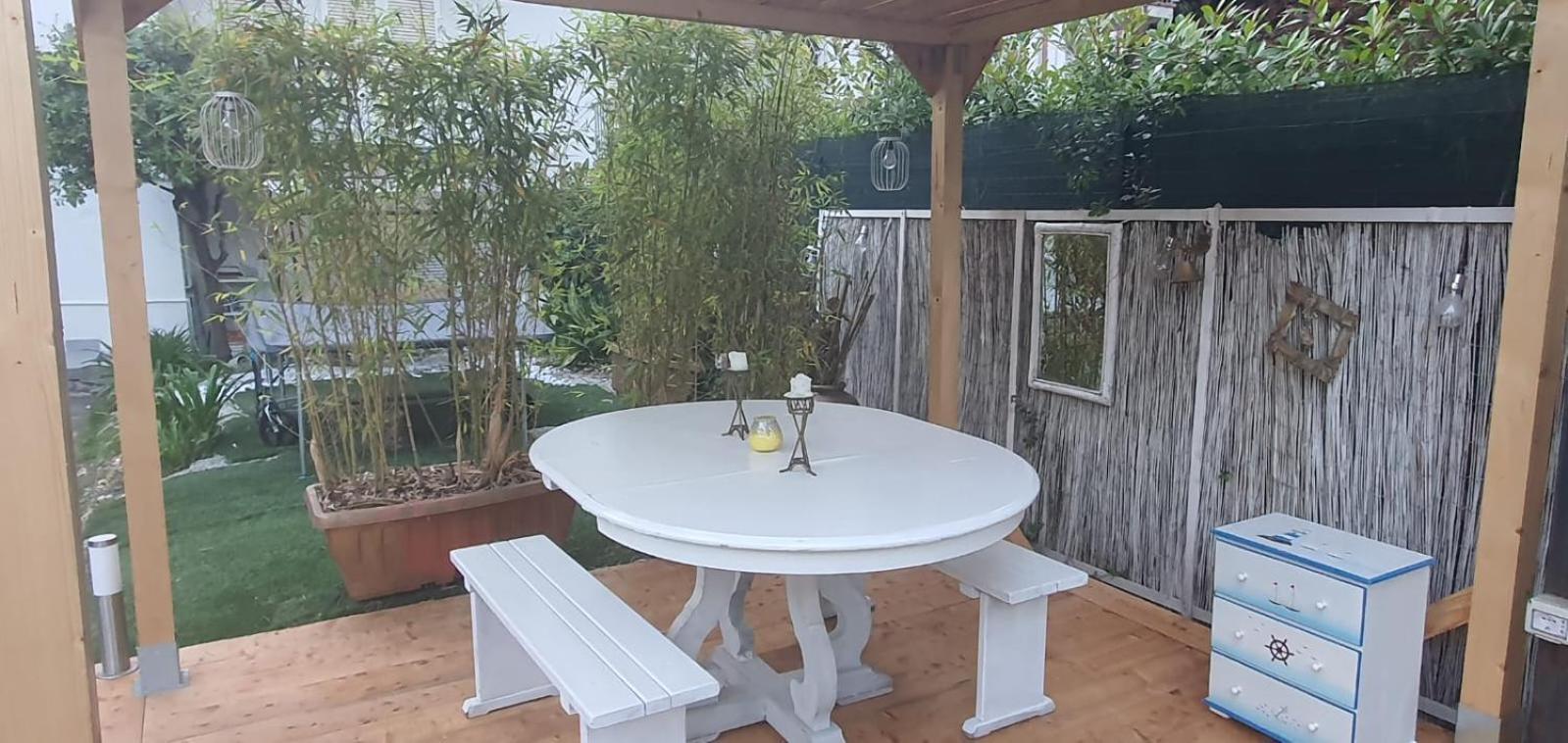 Domusauroom, Relax Nel Cuore Della Versilia - Pet Friendly เวียเรจโจ ภายนอก รูปภาพ